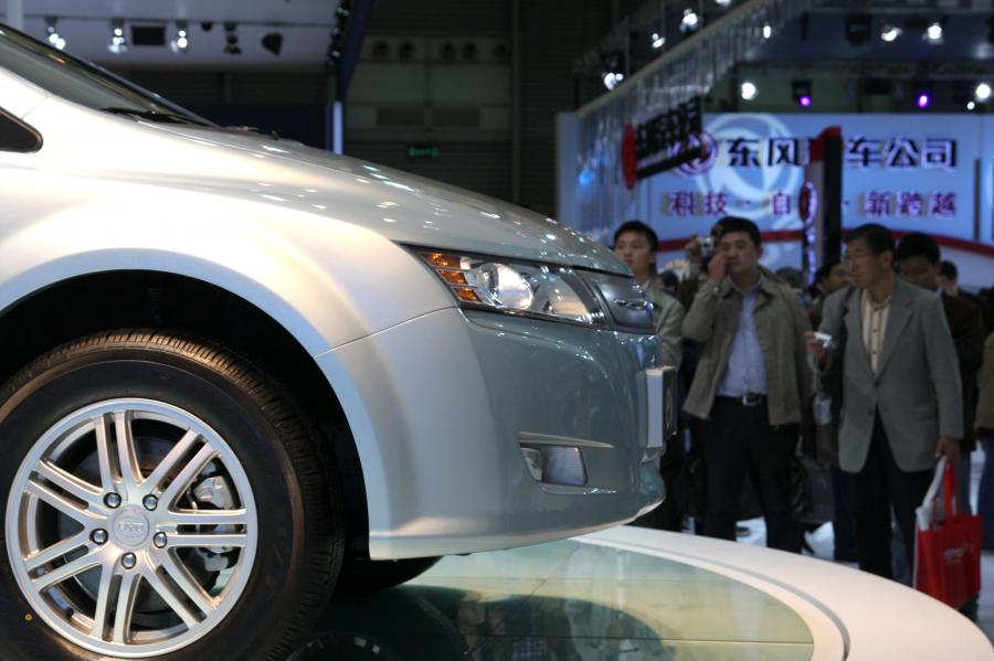  BYD E6 2009 года  (фото 42 из 60)